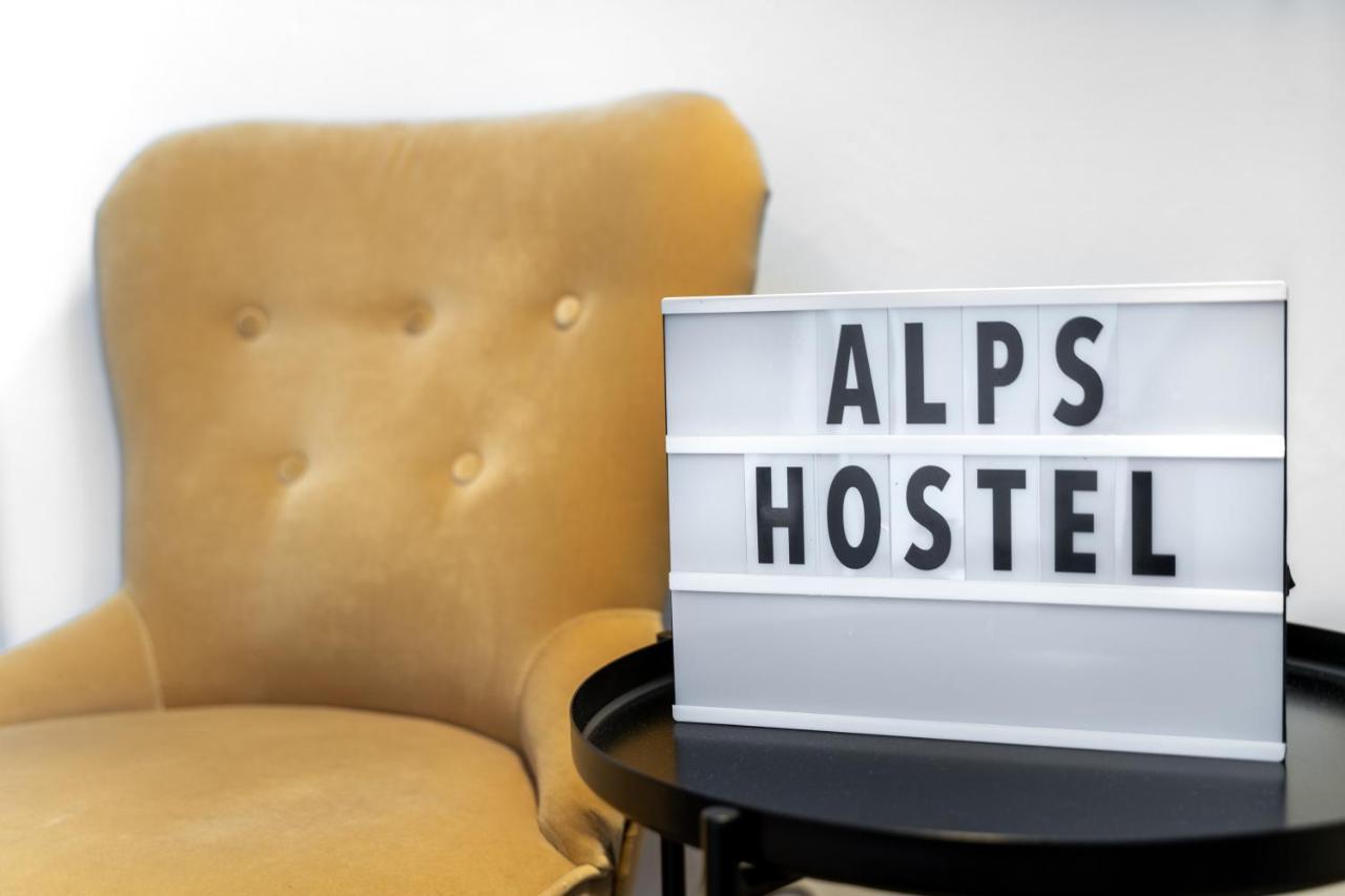 Alps Hostel 프론텐 외부 사진