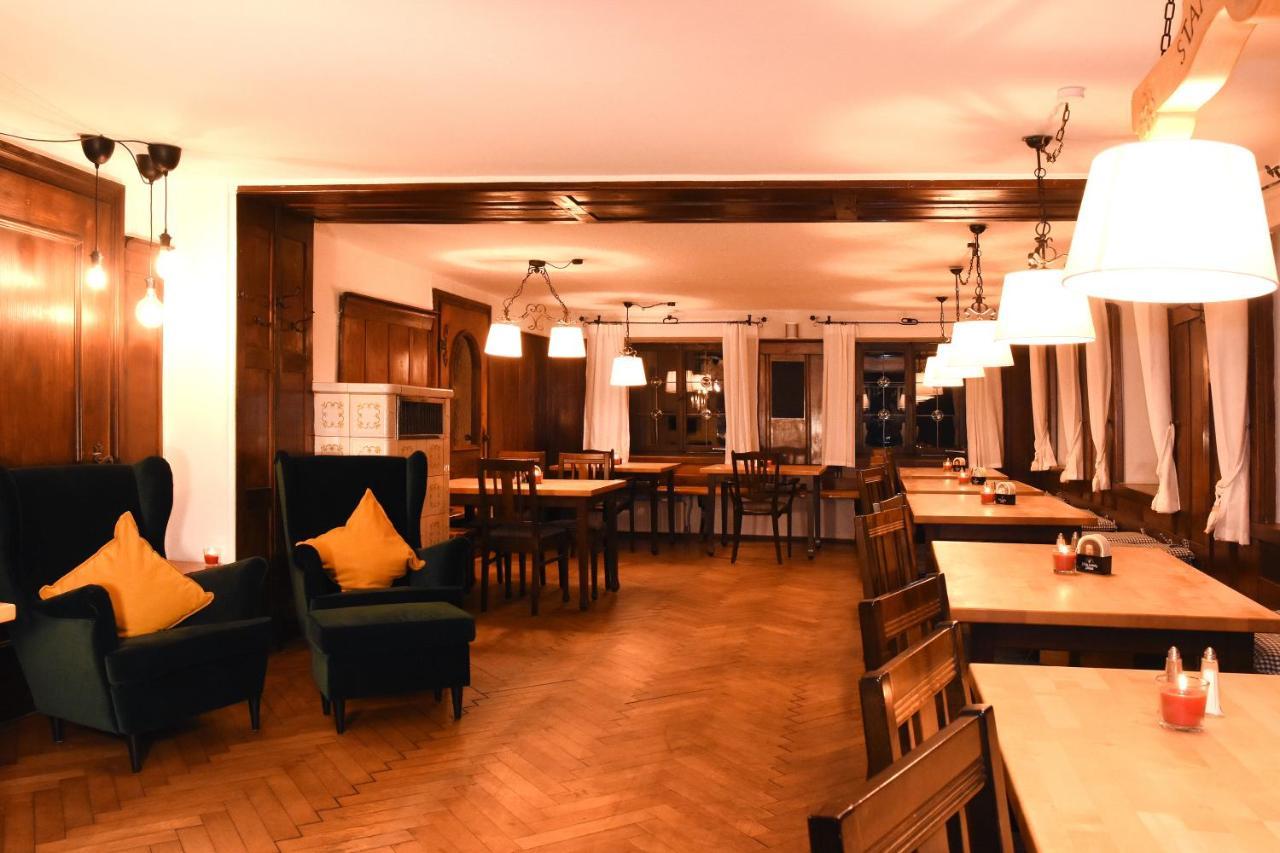 Alps Hostel 프론텐 외부 사진
